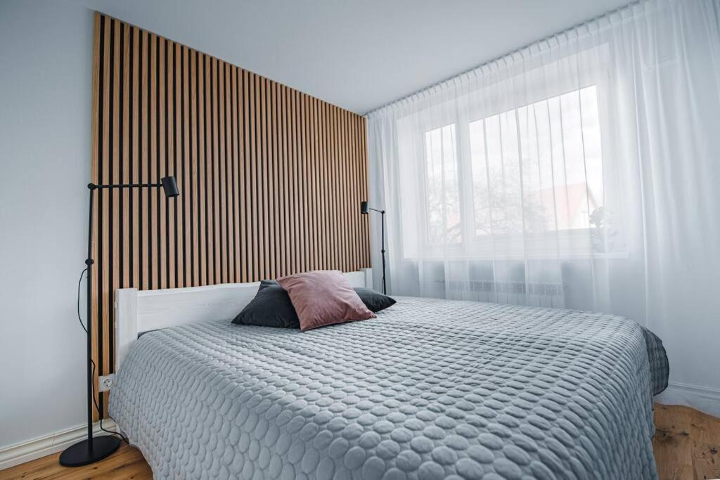 New Luxury 3Br Apartment In Old Town, Free Parking Haapsalu Exterior photo
